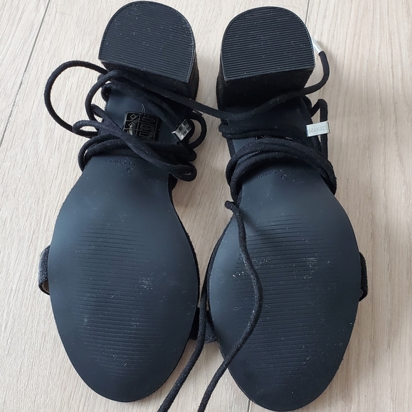 Raid Black Faux Suede Tie-Up Heeled Sandal - Picture 5 of 5